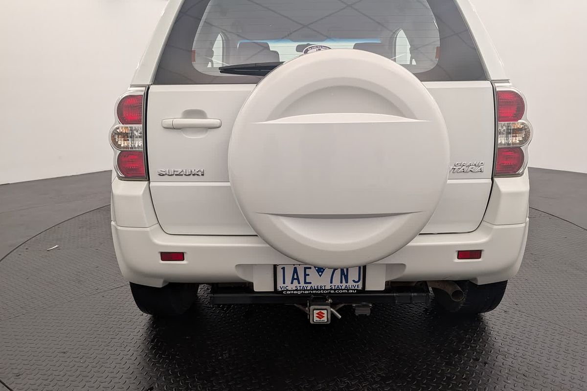 2014 Suzuki Grand Vitara Navigator JB