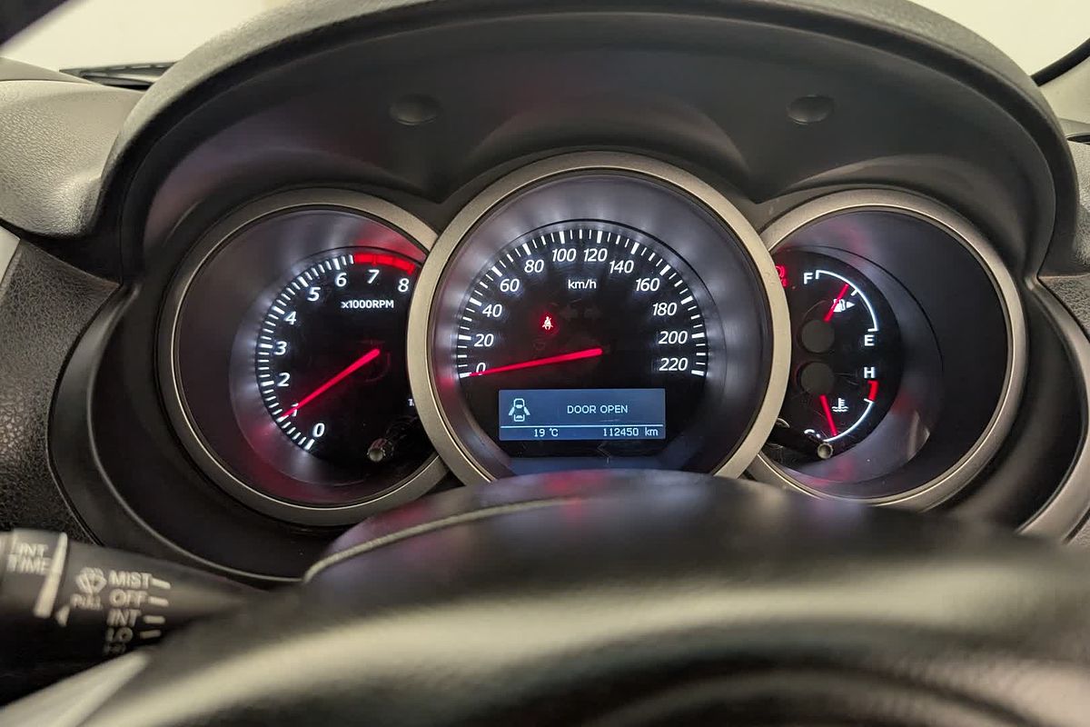 2014 Suzuki Grand Vitara Navigator JB