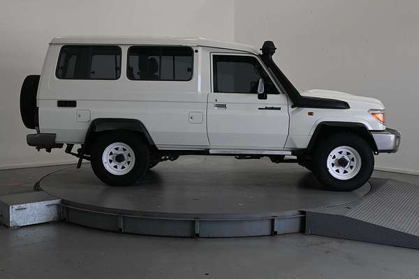 2021 Toyota Landcruiser GXL Troopcarrier VDJ78R
