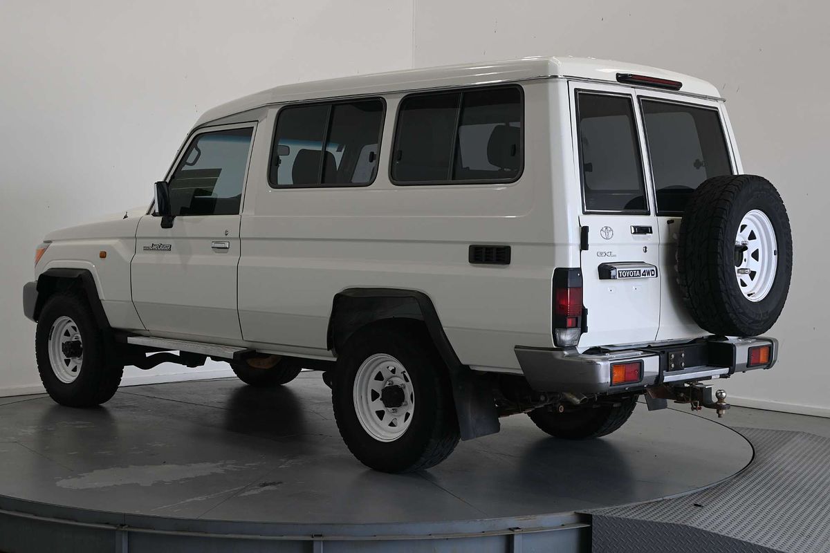 2021 Toyota Landcruiser GXL Troopcarrier VDJ78R
