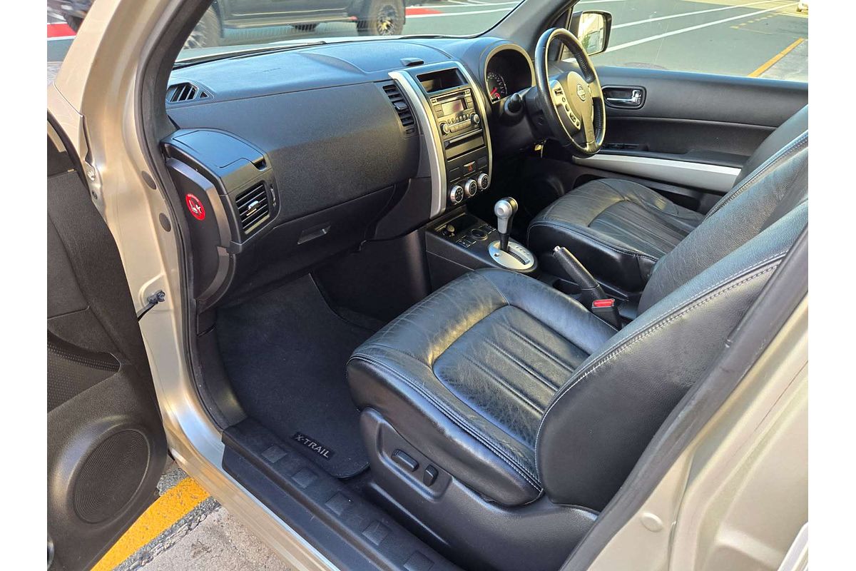 2012 Nissan X-TRAIL ST-L T31