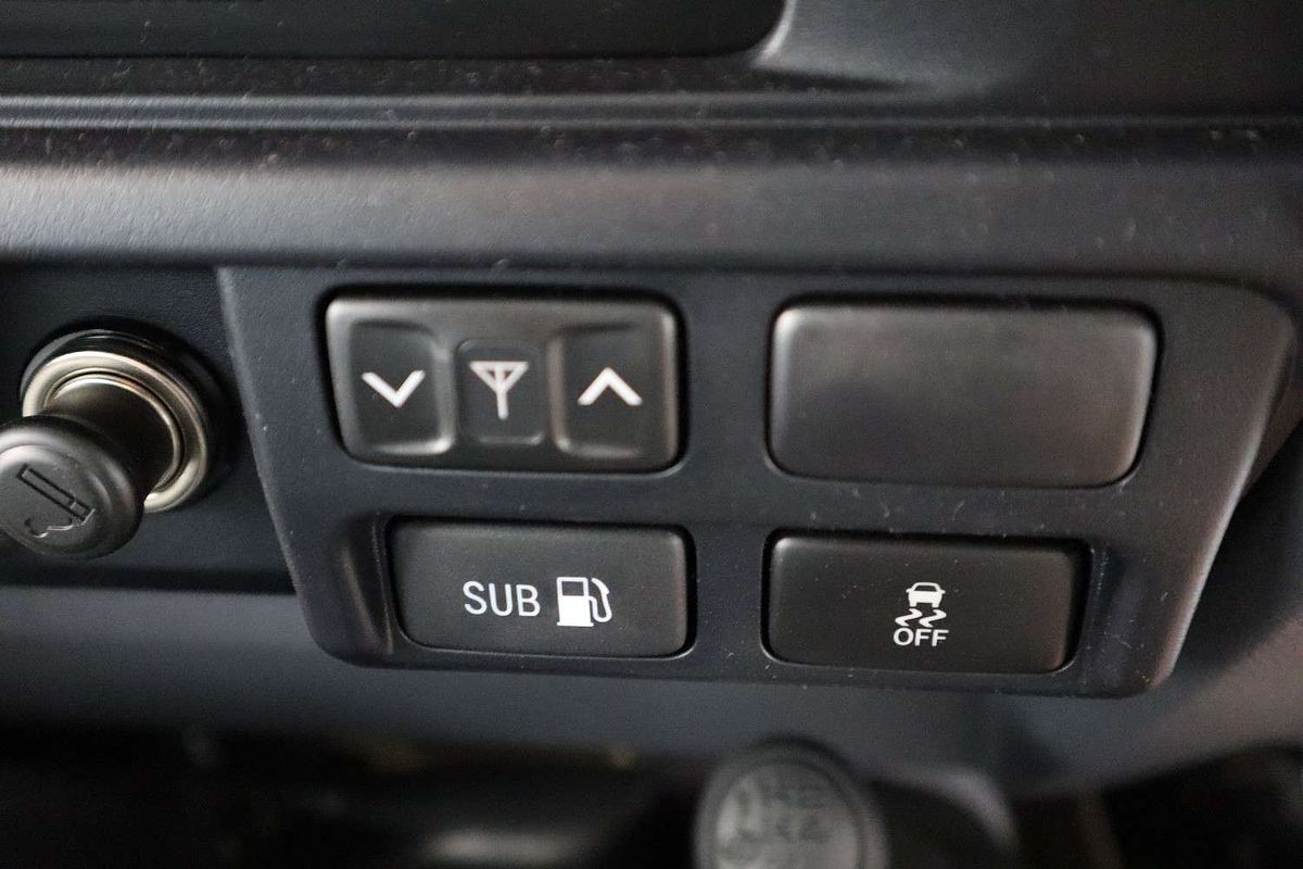 2021 Toyota Landcruiser GXL Troopcarrier VDJ78R