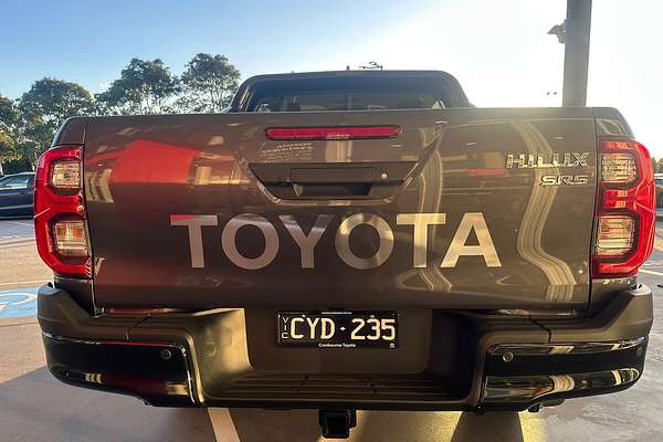 2024 Toyota Hilux SR5 48V GUN126R 4X4