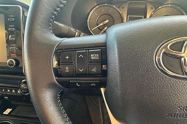 2024 Toyota Hilux SR5 48V GUN126R 4X4