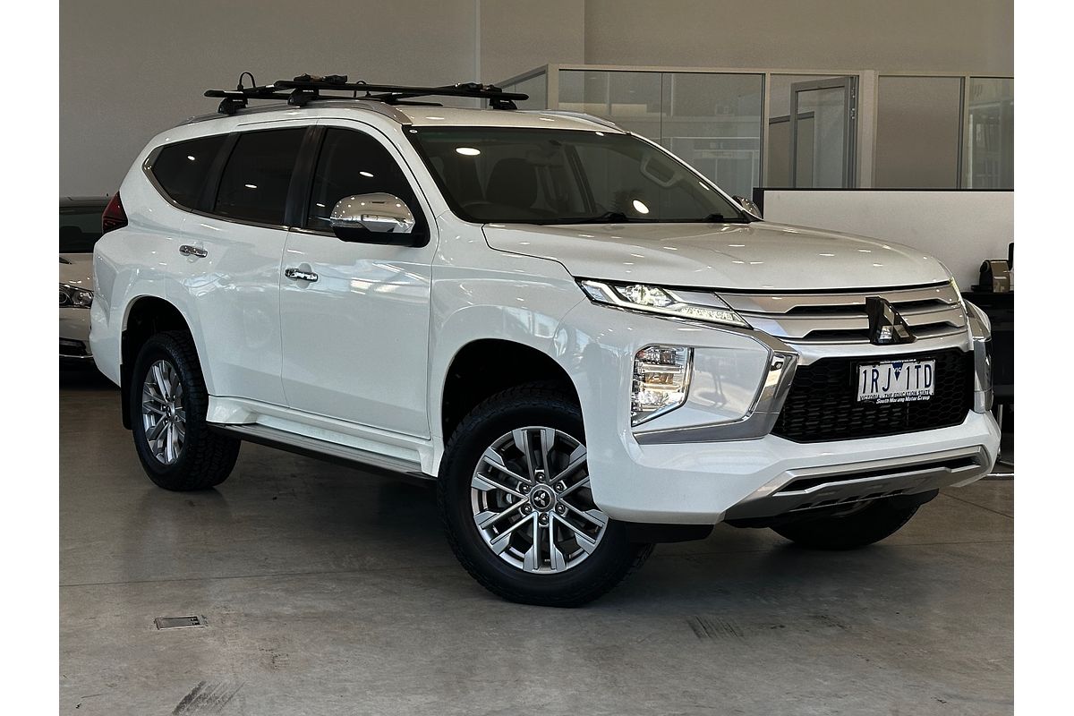 2020 Mitsubishi Pajero Sport GLX QF