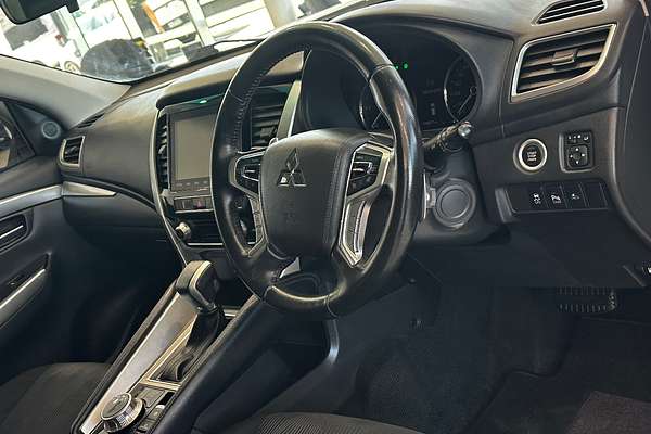 2020 Mitsubishi Pajero Sport GLX QF