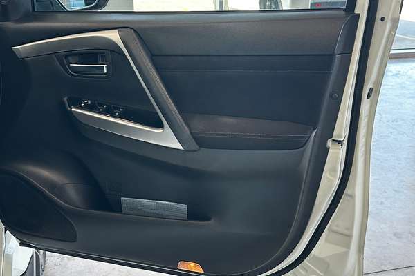 2020 Mitsubishi Pajero Sport GLX QF