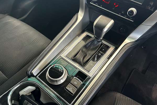 2020 Mitsubishi Pajero Sport GLX QF