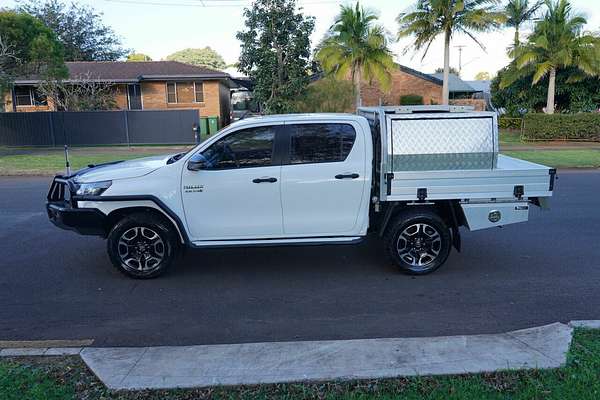 2021 Toyota Hilux SR5+ (4x4) GUN126R Facelift 4X4