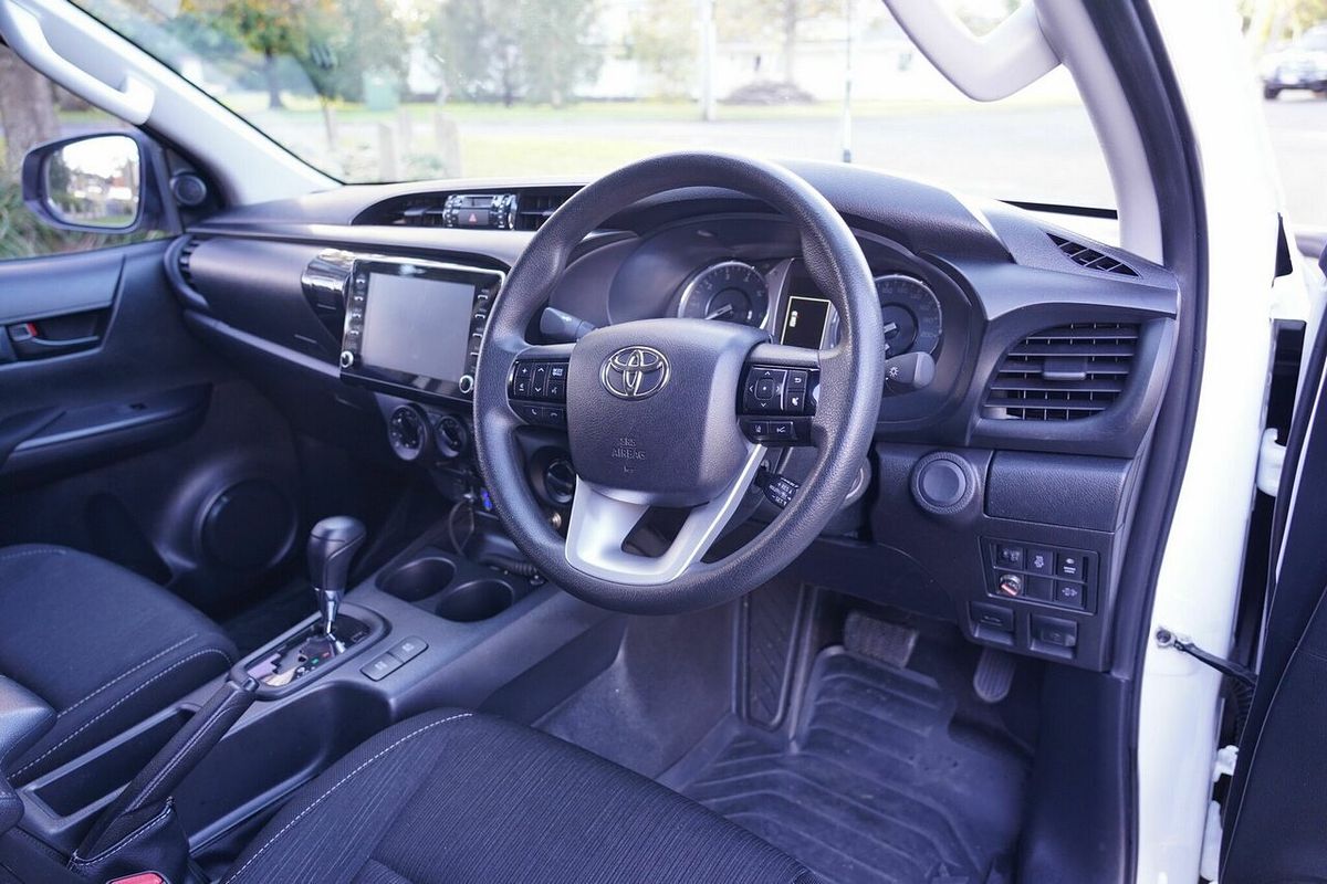 2021 Toyota Hilux SR5+ (4x4) GUN126R Facelift 4X4