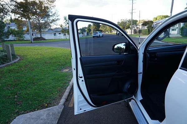 2021 Toyota Hilux SR5+ (4x4) GUN126R Facelift 4X4