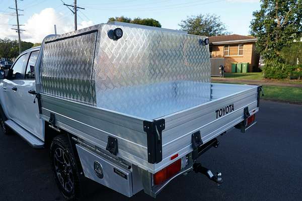 2021 Toyota Hilux SR5+ (4x4) GUN126R Facelift 4X4