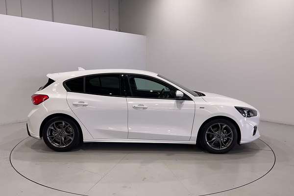 2019 Ford Focus ST-Line SA