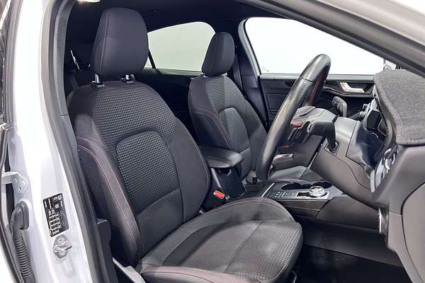2019 Ford Focus ST-Line SA