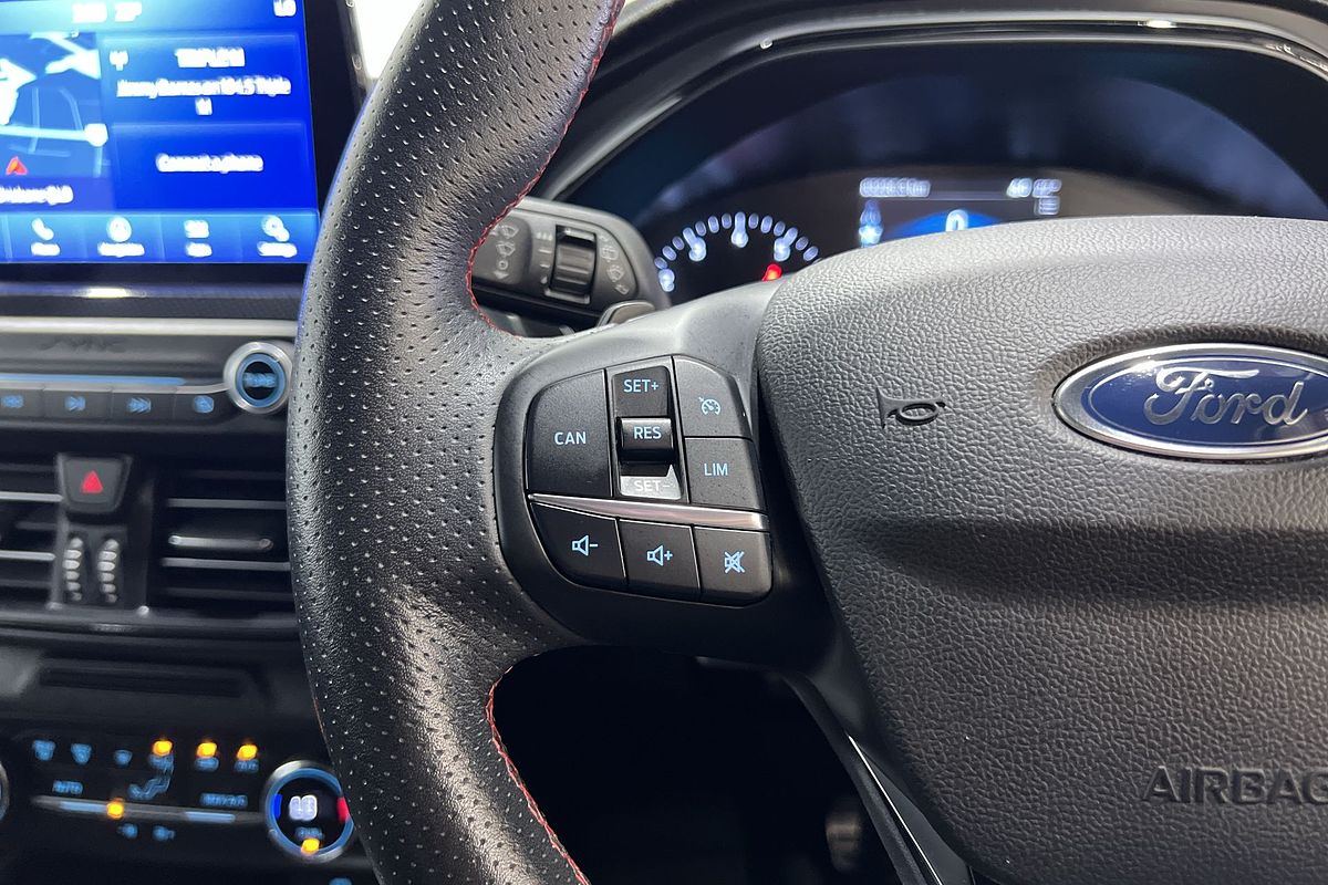 2019 Ford Focus ST-Line SA