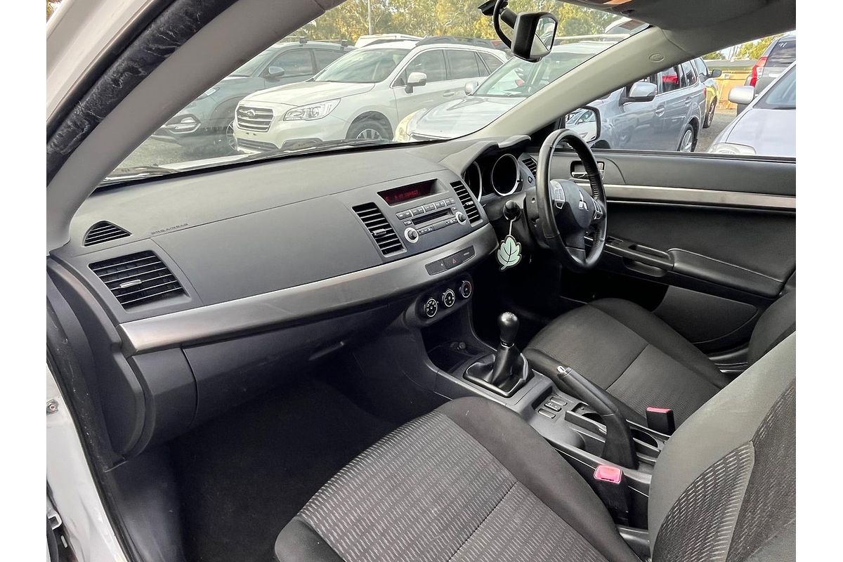 2012 Mitsubishi Lancer ES CJ