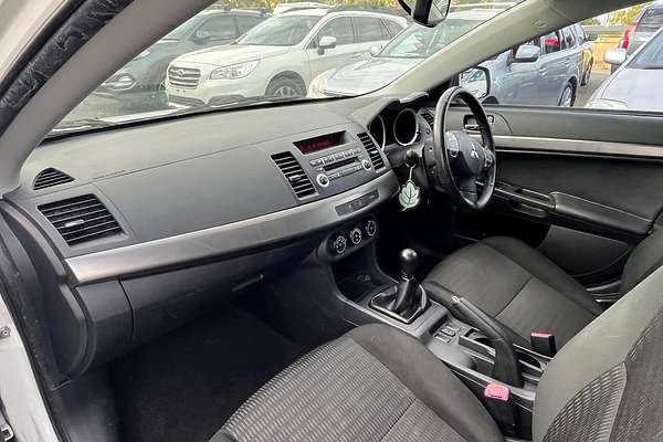 2012 Mitsubishi Lancer ES CJ