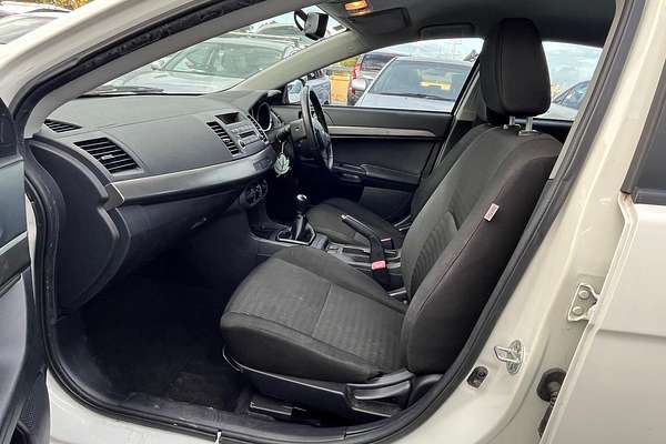 2012 Mitsubishi Lancer ES CJ