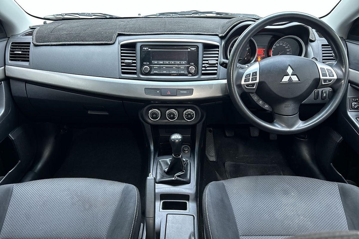 2014 Mitsubishi Lancer ES Sport CJ