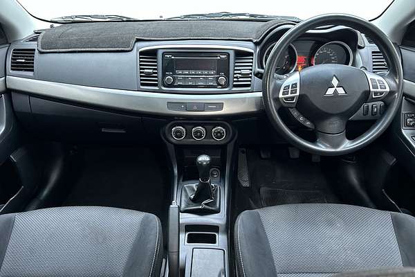 2014 Mitsubishi Lancer ES Sport CJ