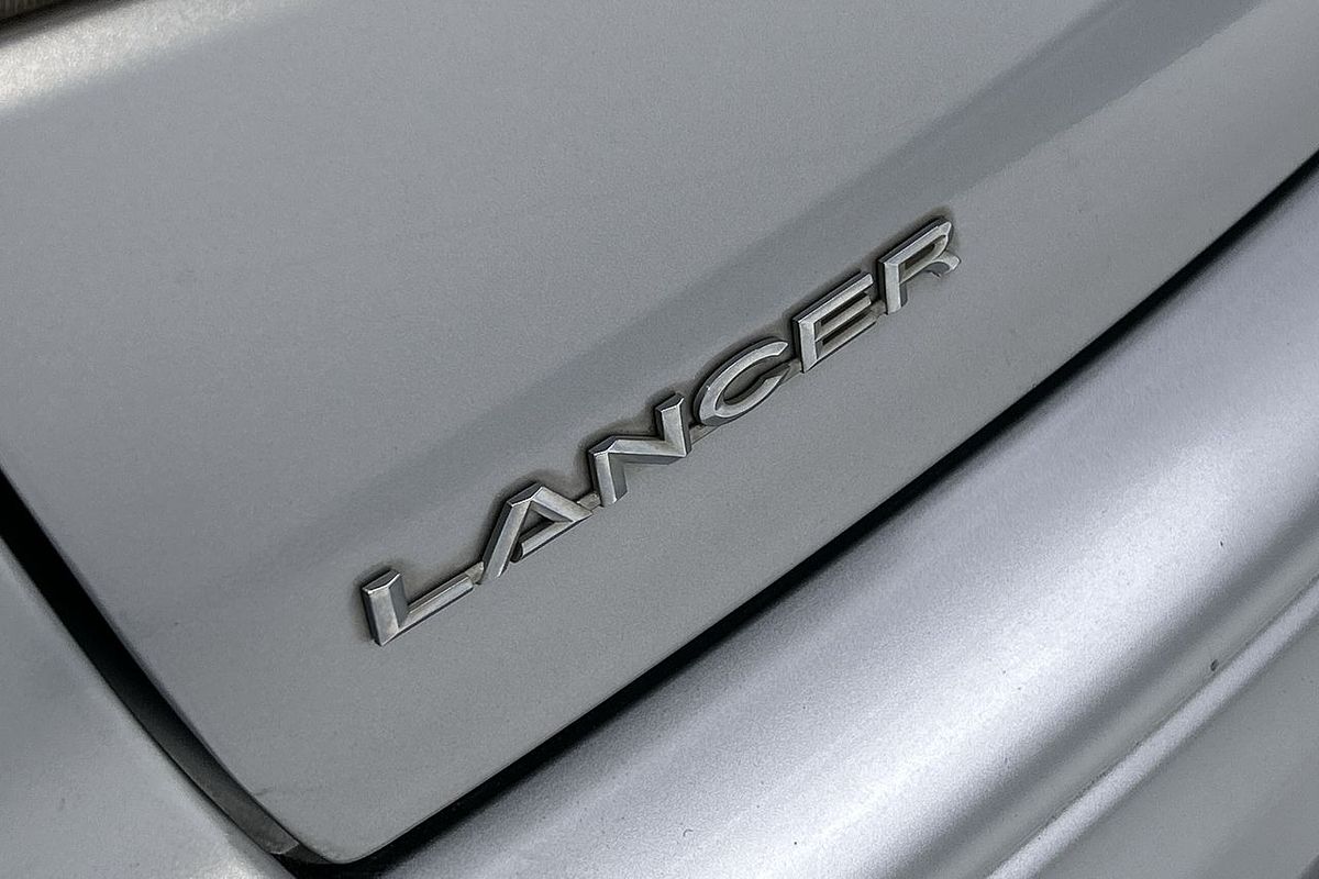2014 Mitsubishi Lancer ES Sport CJ
