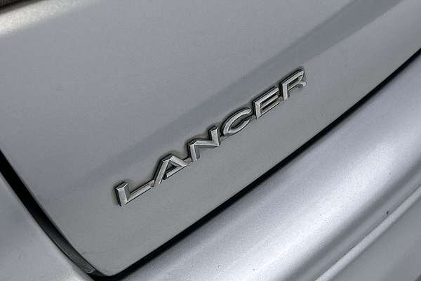 2014 Mitsubishi Lancer ES Sport CJ