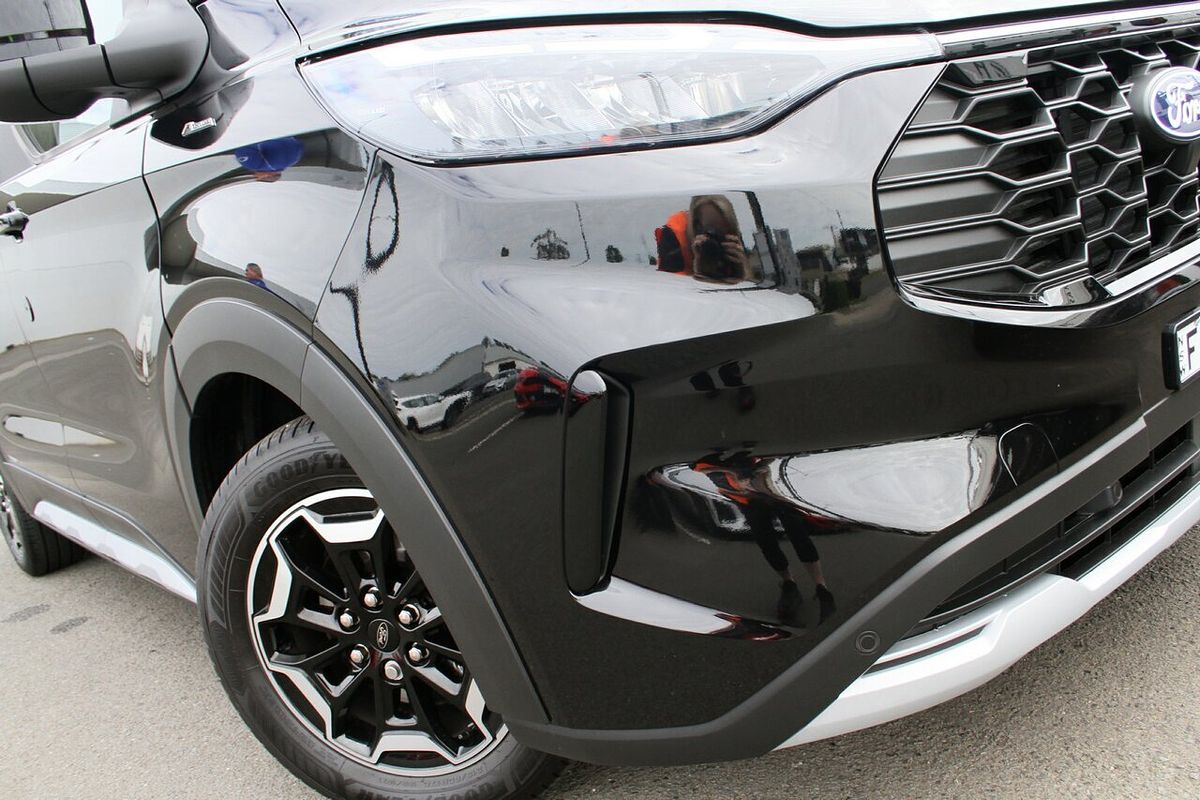 2024 Ford Tourneo Active AV SWB