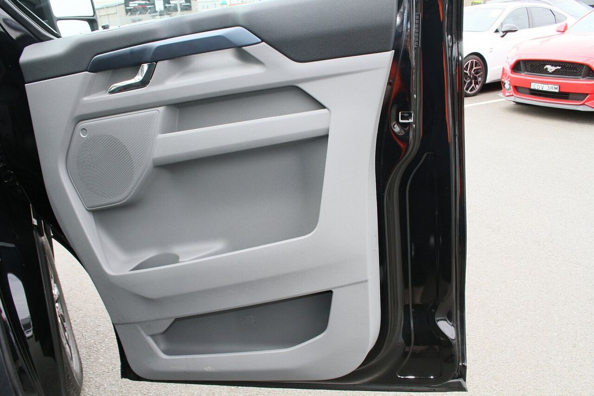 2024 Ford Tourneo Active AV SWB