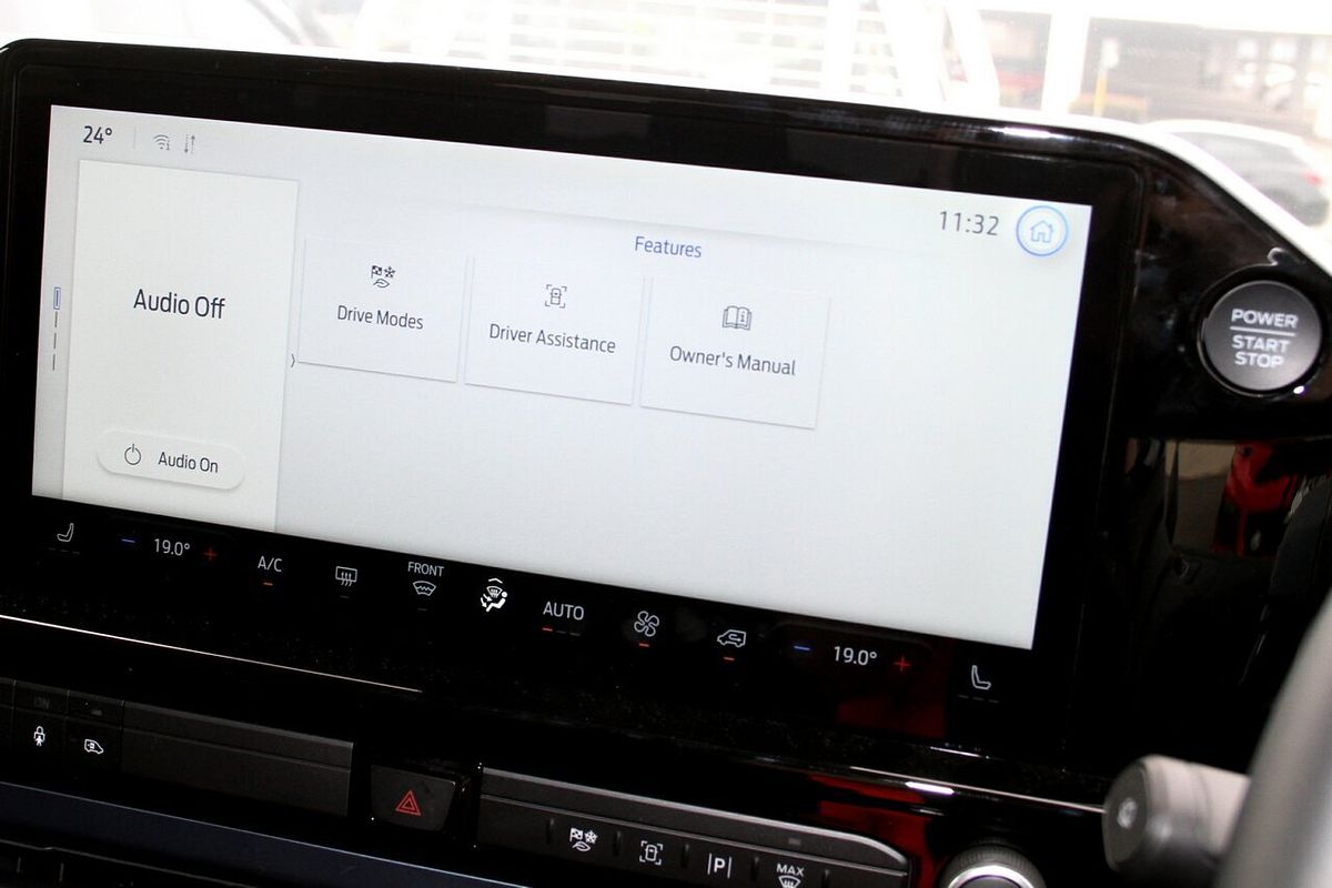2024 Ford Tourneo Active AV SWB
