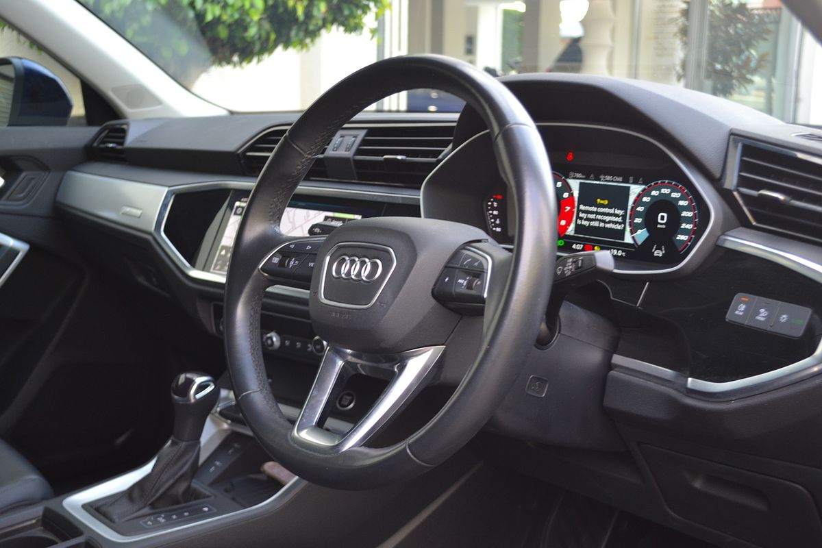 2023 Audi Q3 35 TFSI F3