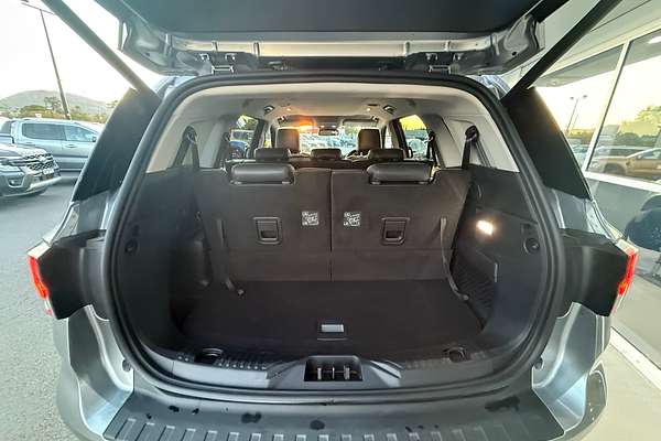 2024 Ford Everest Sport