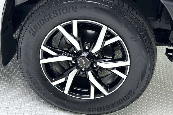 2020 Isuzu MU-X LS-T