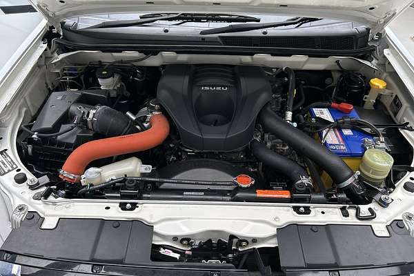 2020 Isuzu MU-X LS-T