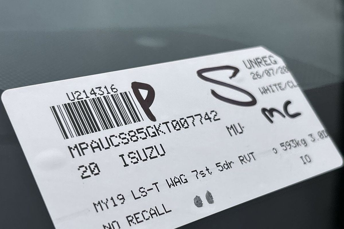2020 Isuzu MU-X LS-T