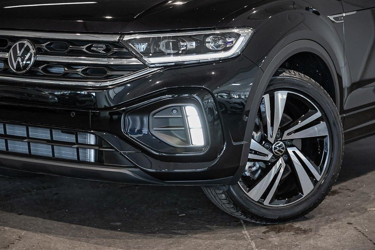 2024 Volkswagen T-Roc 140TSI R-Line D11