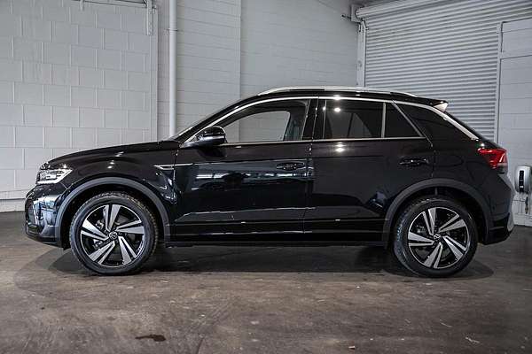 2024 Volkswagen T-Roc 140TSI R-Line D11