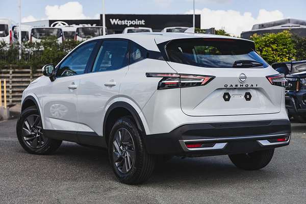 2024 Nissan QASHQAI ST J12