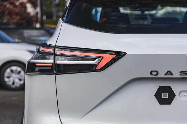 2024 Nissan QASHQAI ST J12
