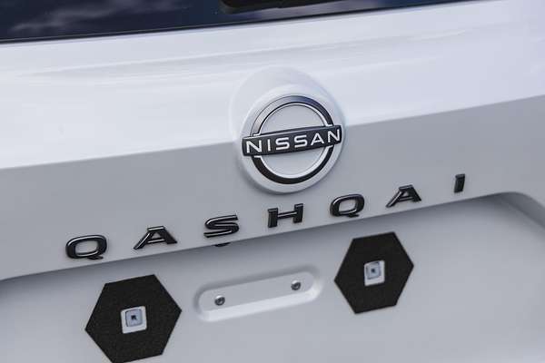 2024 Nissan QASHQAI ST J12