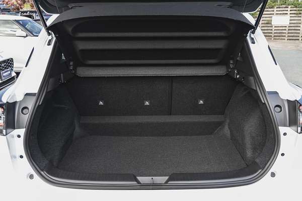 2024 Nissan QASHQAI ST J12
