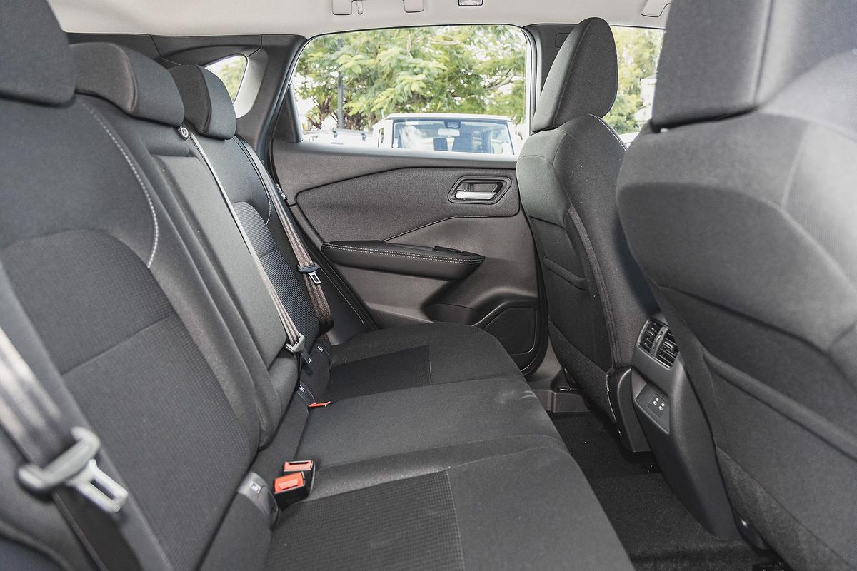 2024 Nissan QASHQAI ST J12