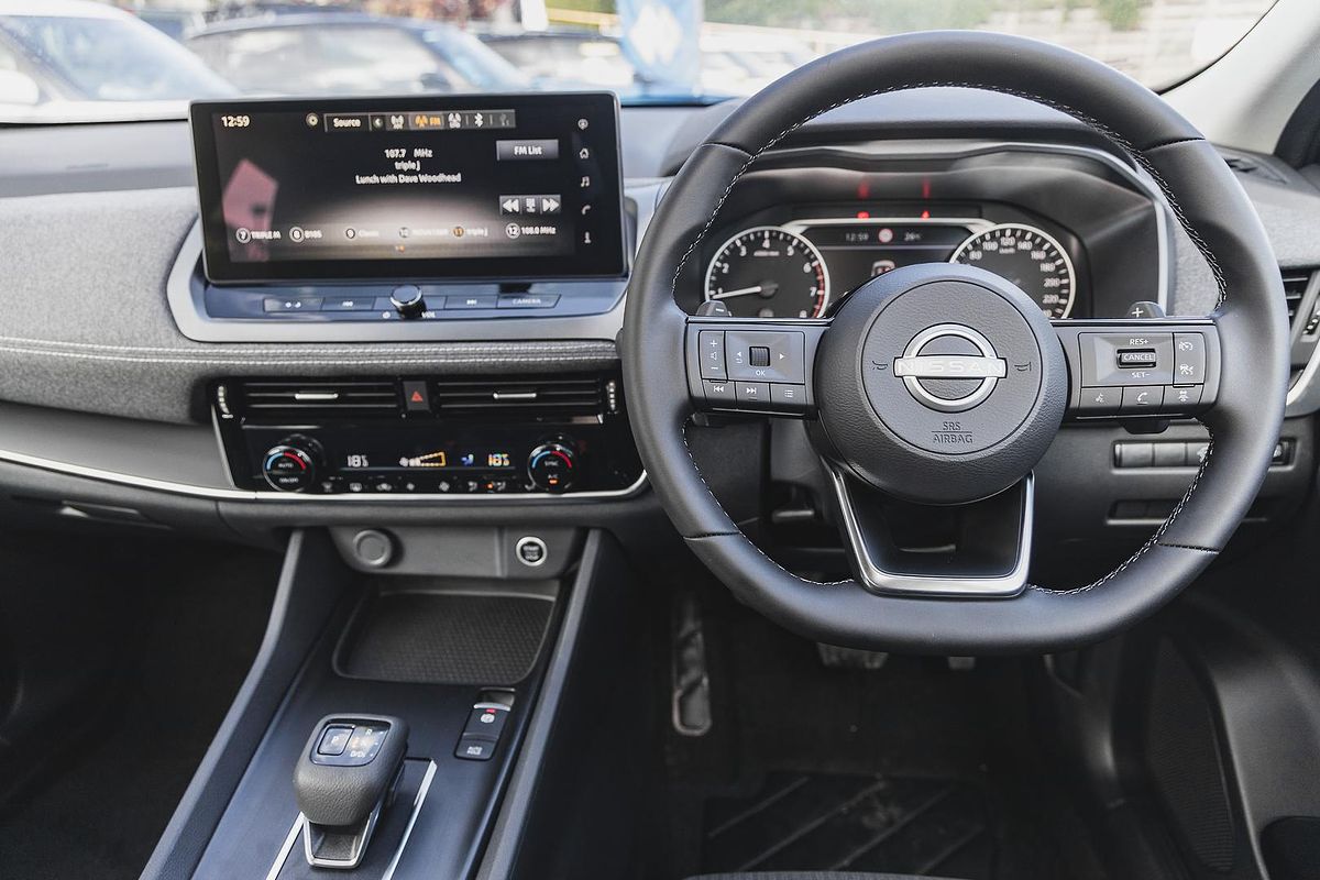 2024 Nissan QASHQAI ST J12
