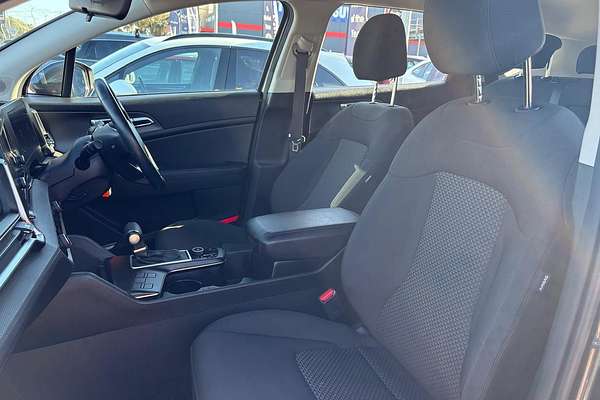 2023 Kia Sportage S NQ5