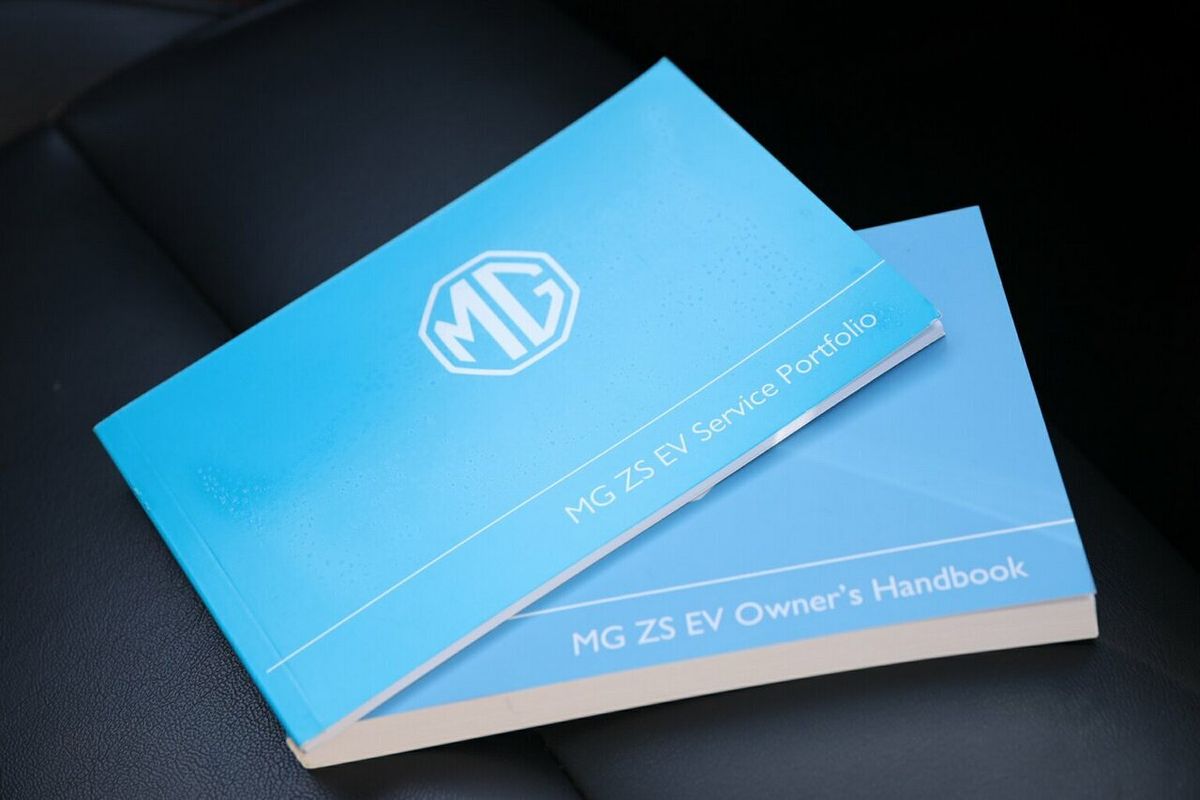 2022 MG ZS EV Essence AZS1