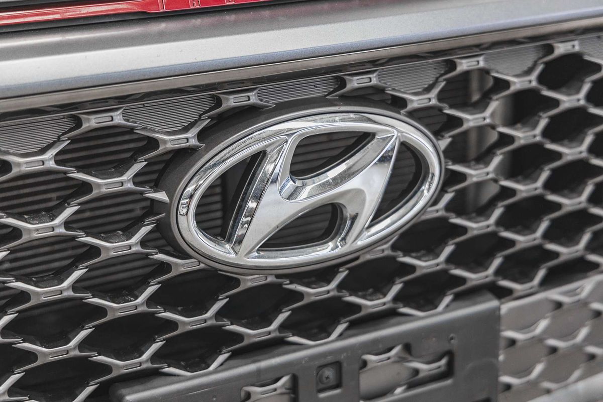 2019 Hyundai Kona Iron Man Edition OS.2