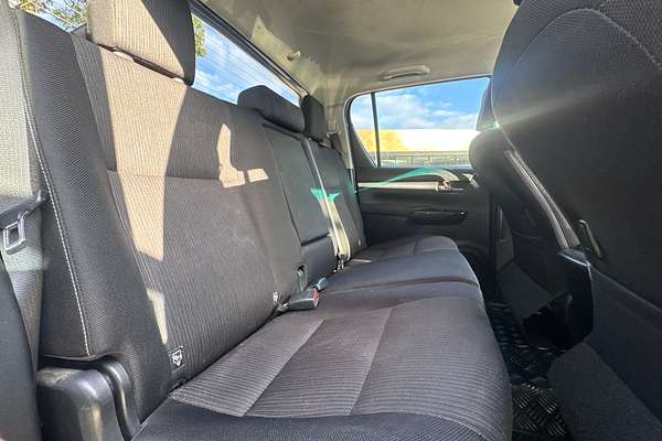 2017 Toyota Hilux SR5 GUN126R 4X4