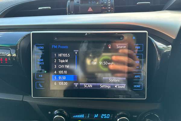 2017 Toyota Hilux SR5 GUN126R 4X4