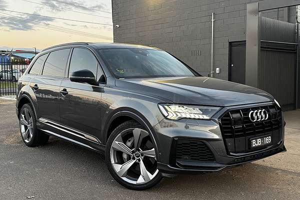 2020 Audi Q7 50 TDI S line 4M