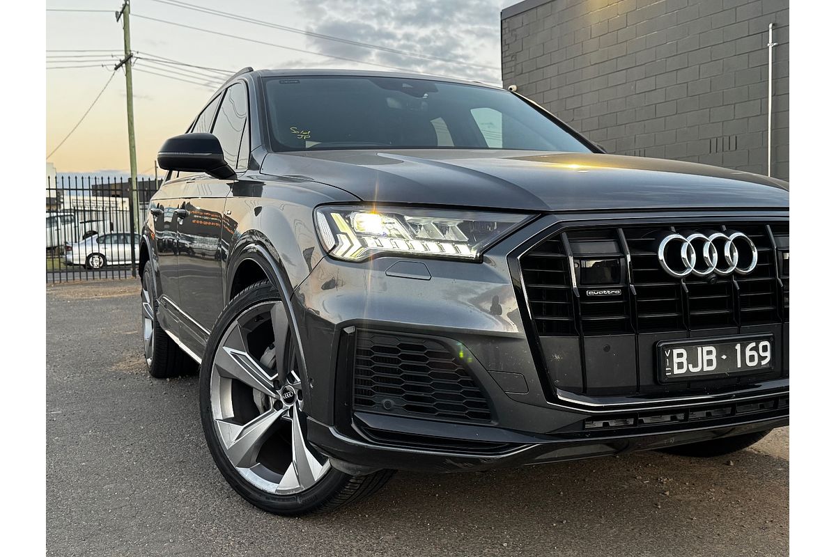 2020 Audi Q7 50 TDI S line 4M