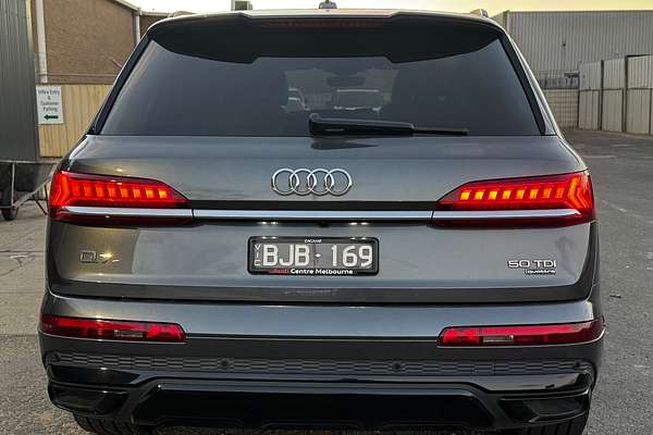 2020 Audi Q7 50 TDI S line 4M